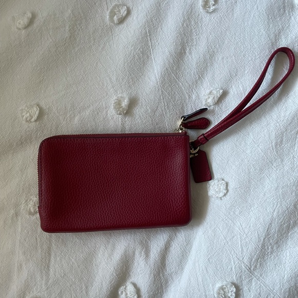 Coach Corner Zip Wallet/Wristlet With Two Sections - Picture 2 of 4